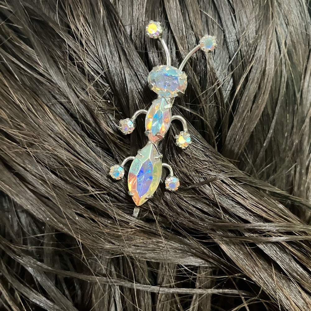 Tarina Tarantino Bug Bobby Pins